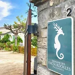 Domaine Des Encourdoules Luxueuse Et Raffinee Sur Un Hectare Face A La Willa