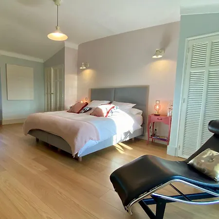 Willa Domaine Des Encourdoules Luxueuse Et Raffinee Sur Un Hectare Face A La *
