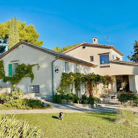 Domaine Des Encourdoules Luxueuse Et Raffinee Sur Un Hectare Face A La *