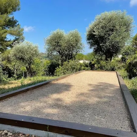 Domaine Des Encourdoules Luxueuse Et Raffinee Sur Un Hectare Face A La Willa