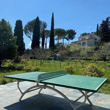 Domaine Des Encourdoules Luxueuse Et Raffinee Sur Un Hectare Face A La
